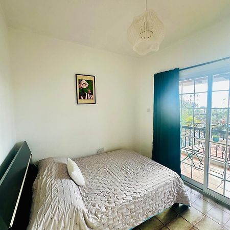 Arya Seaview Apartment In The Heart Of Coral Bay (Adults Only) Eksteriør bilde