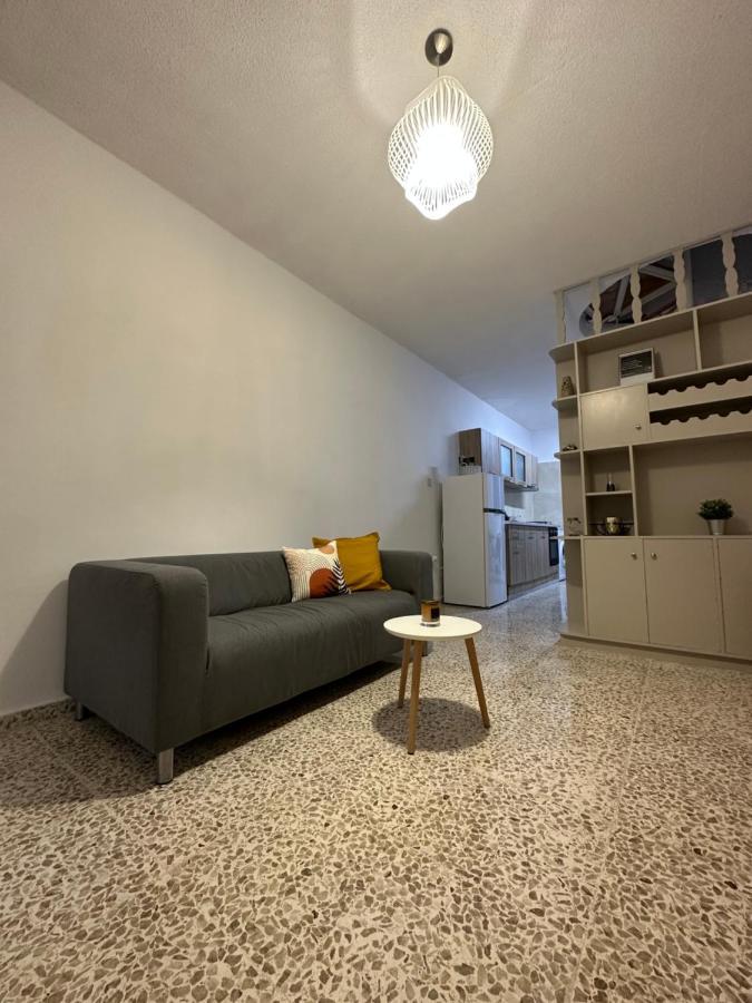 Arya Seaview Apartment In The Heart Of Coral Bay (Adults Only) Eksteriør bilde
